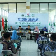 Visitasi Lapangan STIES KHAS
